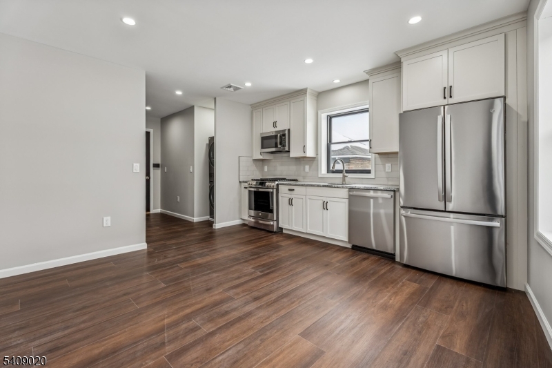 268 Morris Avenue, Unit A Springfield, NJ 07081 - Photo 6 of 22