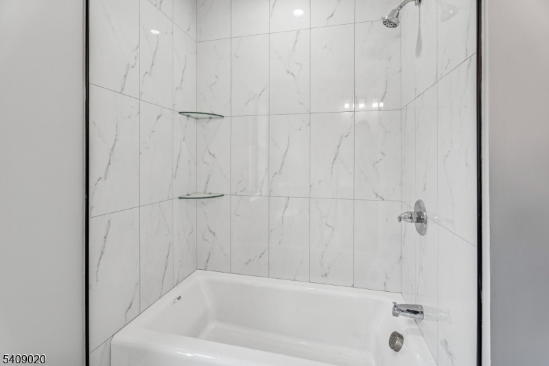 268 Morris Avenue, Unit A Springfield, NJ 07081 - Photo 9 of 22