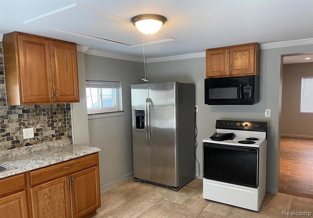 4430 Chicago Road Warren, MI 48092 - Photo 5 of 8