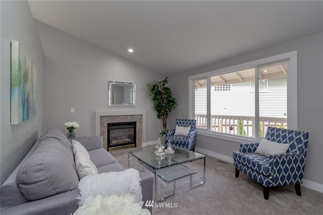 20018 33rd Drive Southeast Bothell, WA 98012 - Photo 14 of 25 Gallery Image 14