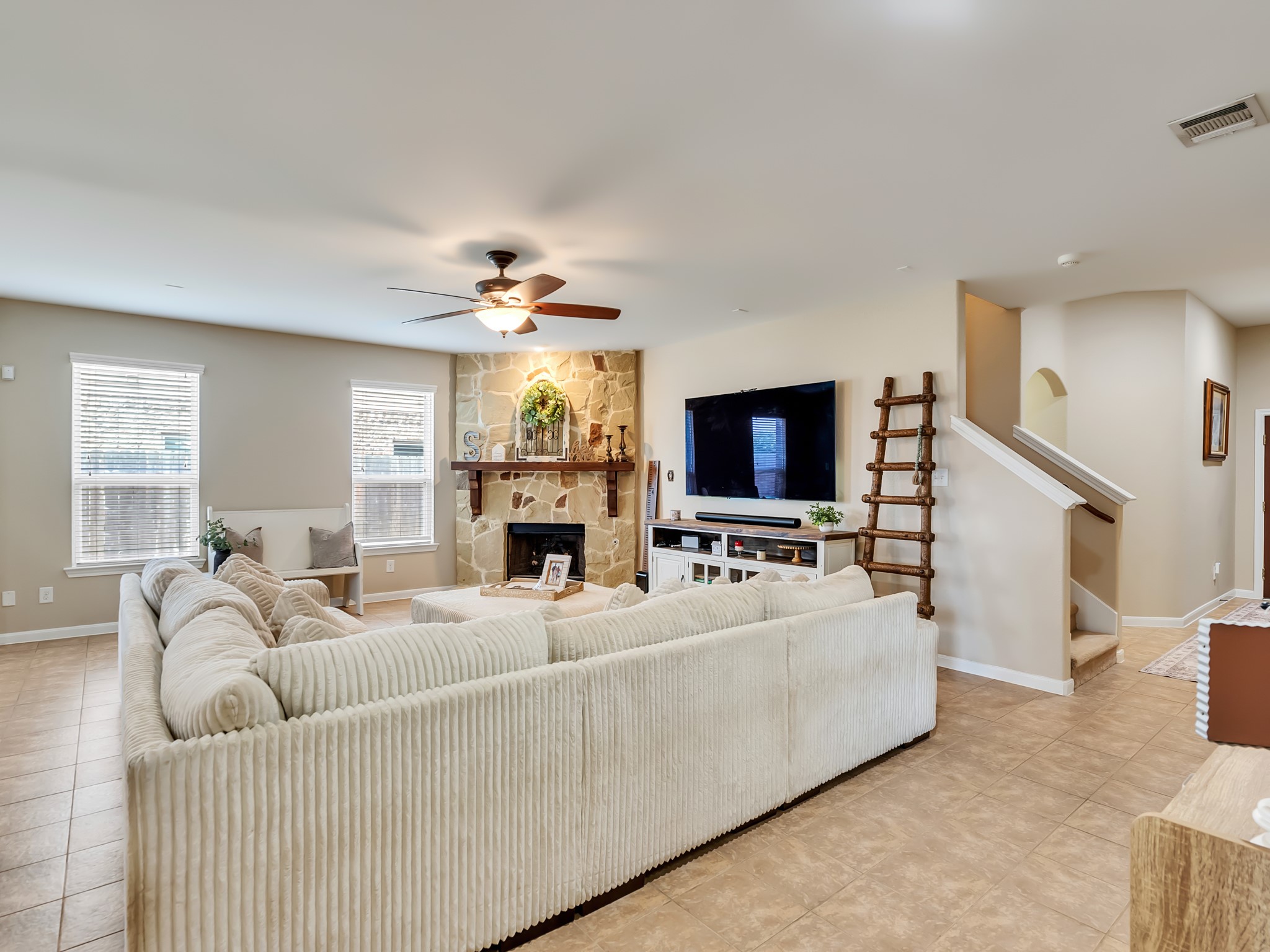 9015 Springcroft Court Tomball, TX 77375 - Photo 14 of 35