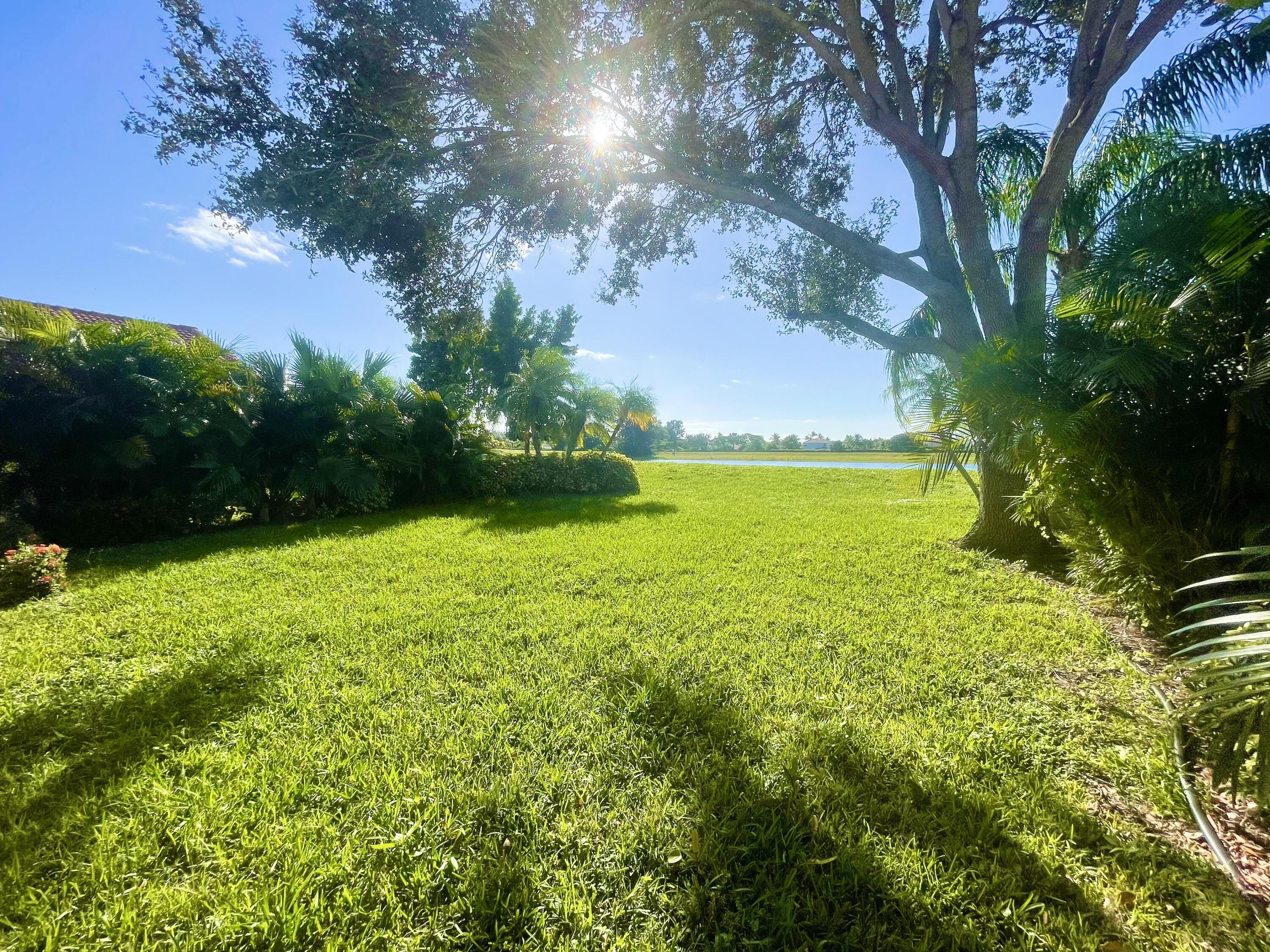10779 Buttonwood Lake Drive Boca Raton, FL 33498 - Photo 20 of 35 Spacious Backyard