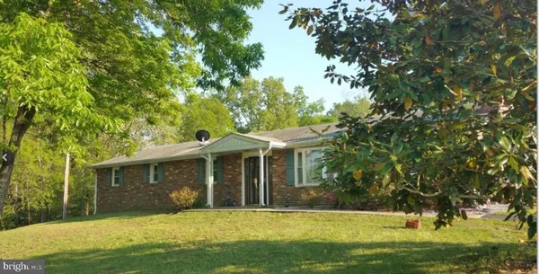 $3,200 | 12381 Grosstown Road, Hughesville, MD 20637
