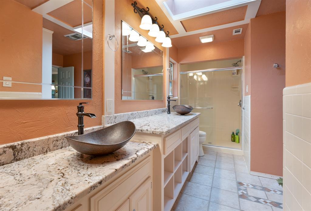9302 Ravenswood Road Granbury, TX 76049 - Photo 13 of 40 Gallery Image 13