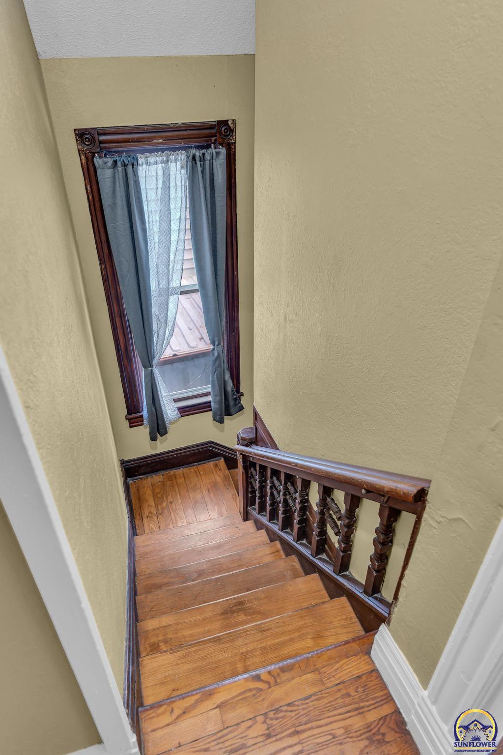 731 Southwest Lincoln Street Topeka, KS 66606 - Photo 16 of 28