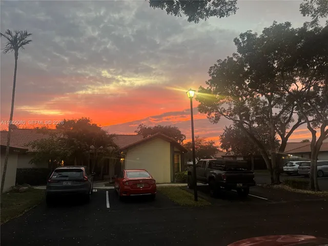 $2,875 | 4855 Southwest 152nd Court, Unit F44, Miami, FL 33185