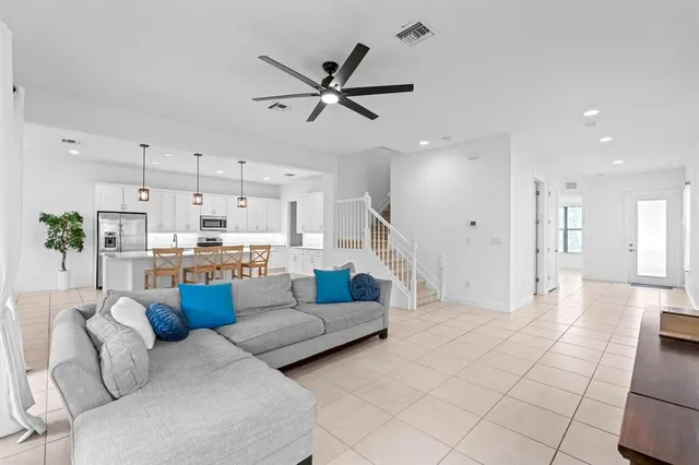 $5,500 | 8870 Northwest 37th Drive, Coral Springs, FL 33065