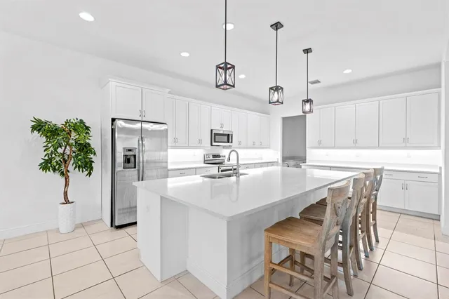 $5,500 | 8870 Northwest 37th Drive, Coral Springs, FL 33065