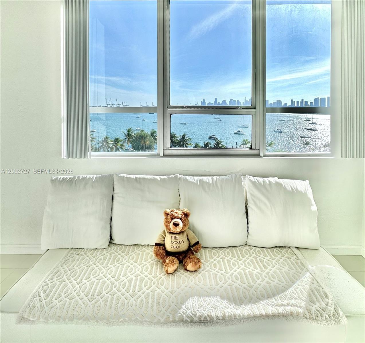 1500 Bay Road, Unit 820S Miami Beach, FL 33139 - Photo 10 of 15