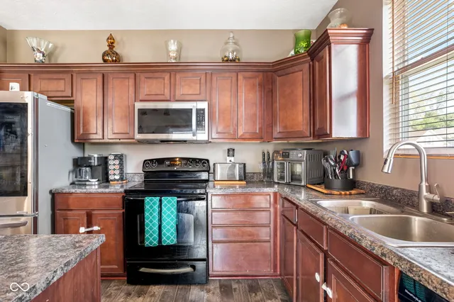 $440,000 | 6091 Green Willow Road, Whitestown, IN 46075