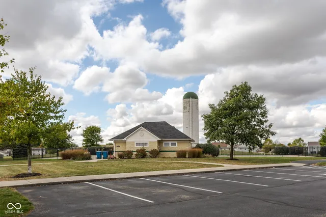 $440,000 | 6091 Green Willow Road, Whitestown, IN 46075