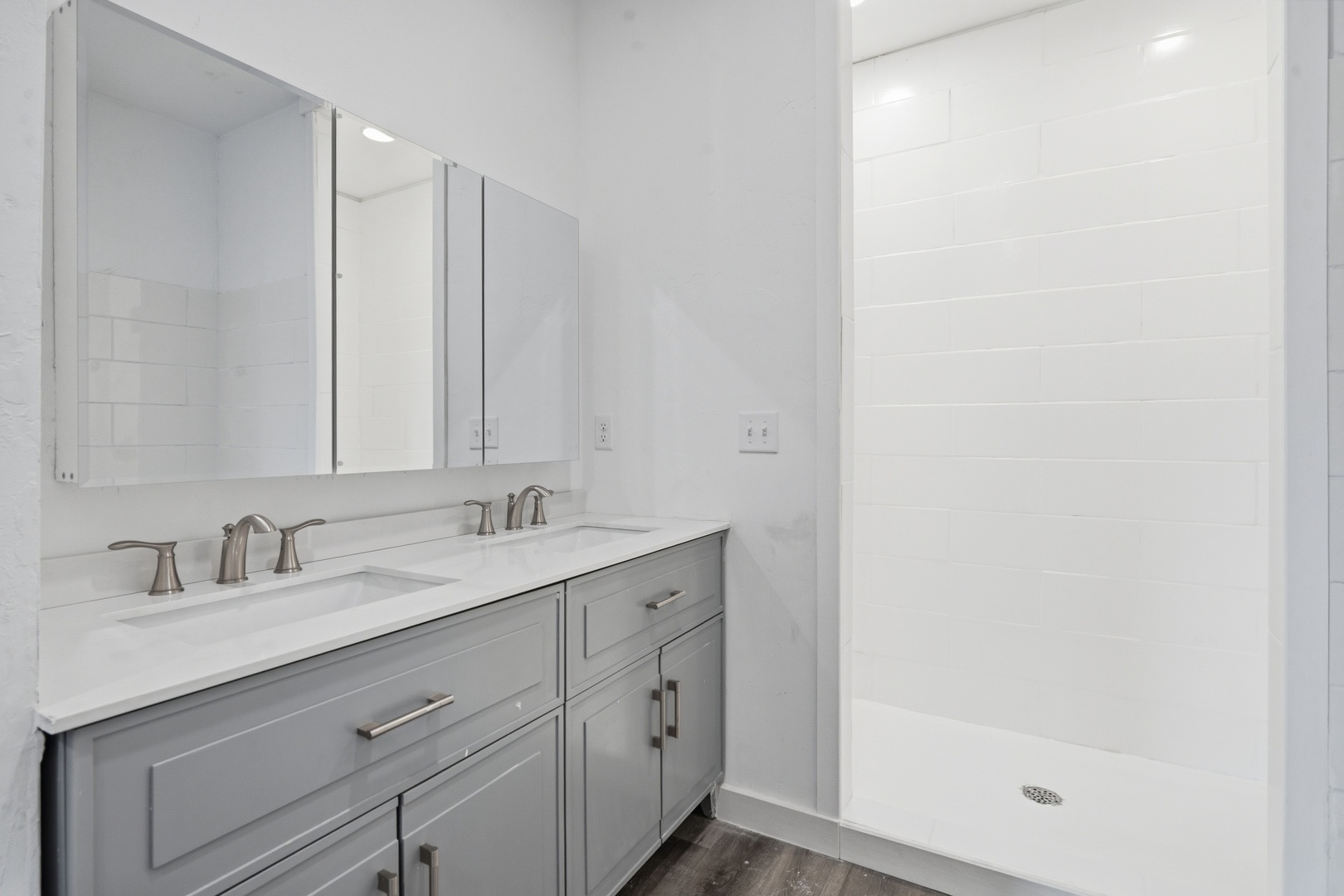 1812 10th Avenue Silvis, IL 61282 - Photo 15 of 35