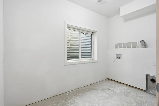 $314,900 | 1812 10th Avenue, Silvis, IL 61282