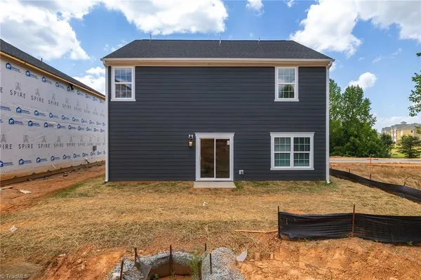 $3,075 | 1262 Solomon Drive, Unit CYPRESS, Kernersville, NC 27284