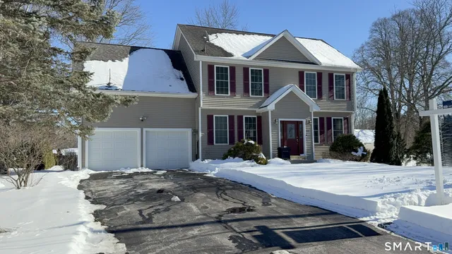 $479,900 | 120 2nd Street, Suffield, CT 06078