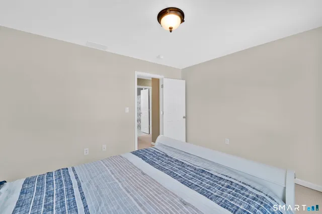 $479,900 | 120 2nd Street, Suffield, CT 06078