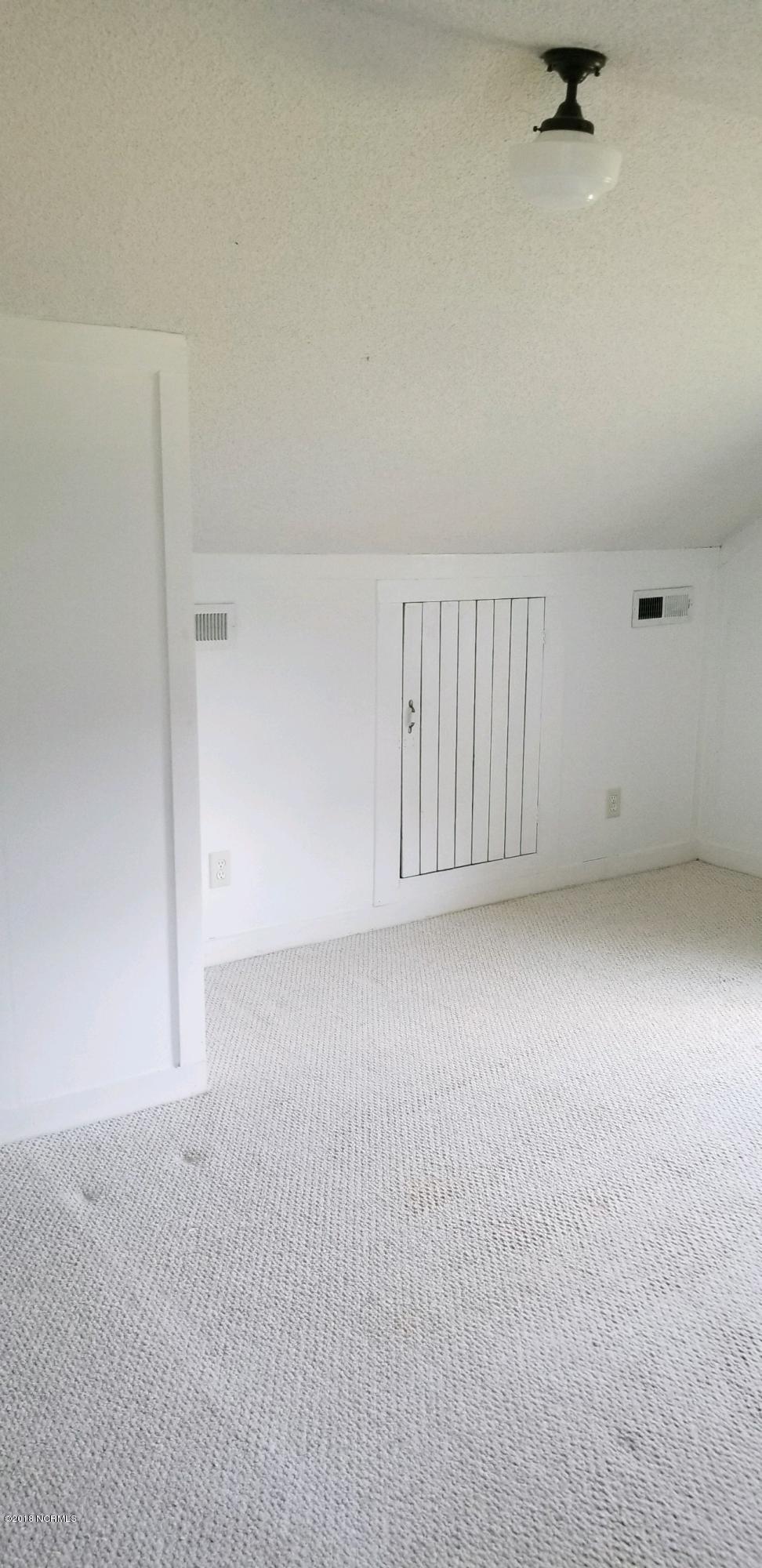 8368 Edwards Road Castalia, NC 27816 - Photo 18 of 29 br up good
