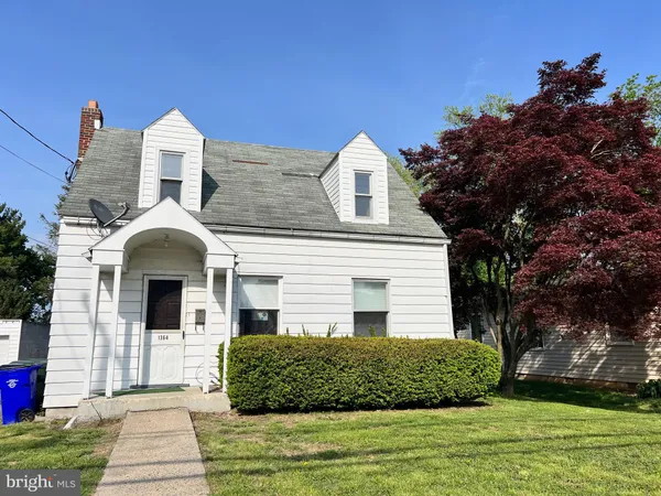 $1,900 | 1364 Salem Avenue, Hagerstown, MD 21740
