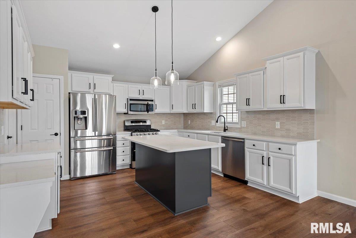 4817 Greenbriar Drive Springfield, IL 62711 - Photo 11 of 34