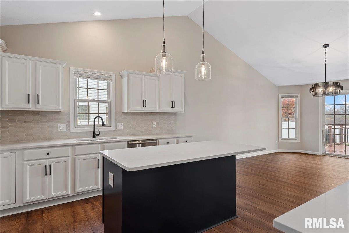 4817 Greenbriar Drive Springfield, IL 62711 - Photo 12 of 34