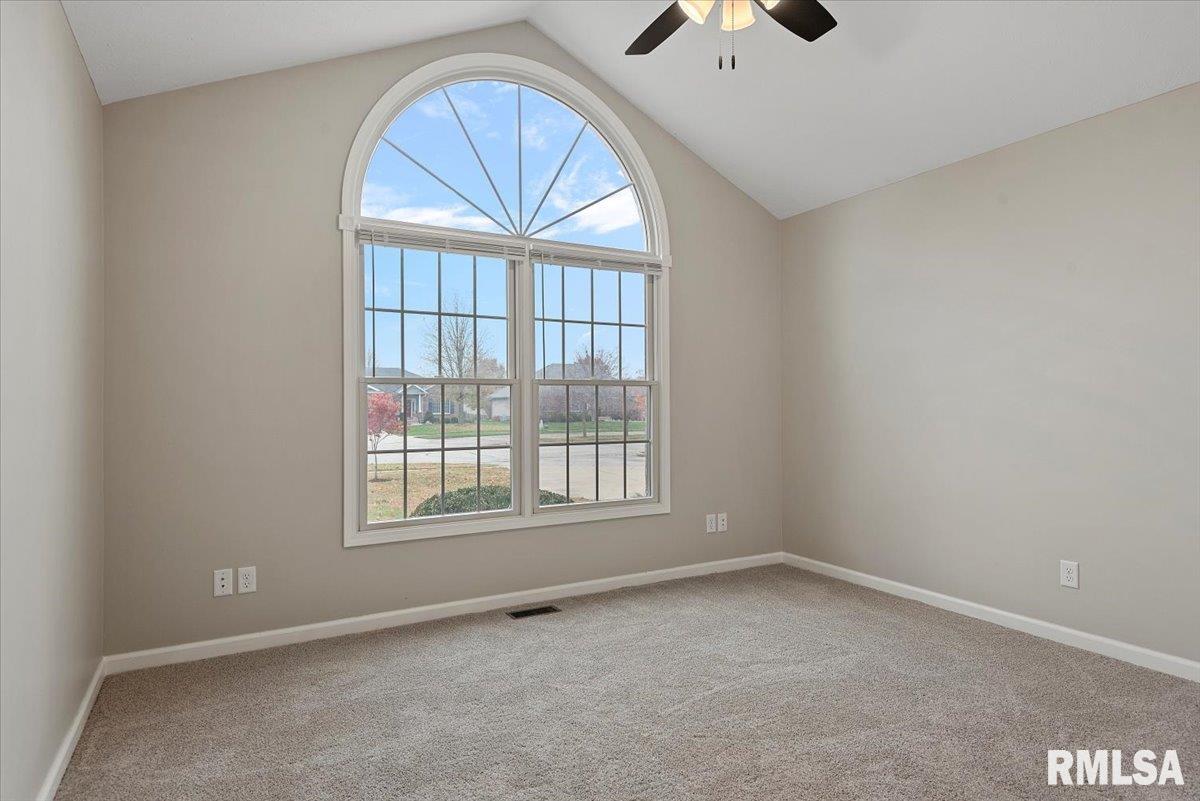 4817 Greenbriar Drive Springfield, IL 62711 - Photo 23 of 34