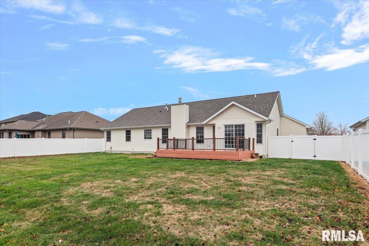 4817 Greenbriar Drive Springfield, IL 62711 - Photo 32 of 34