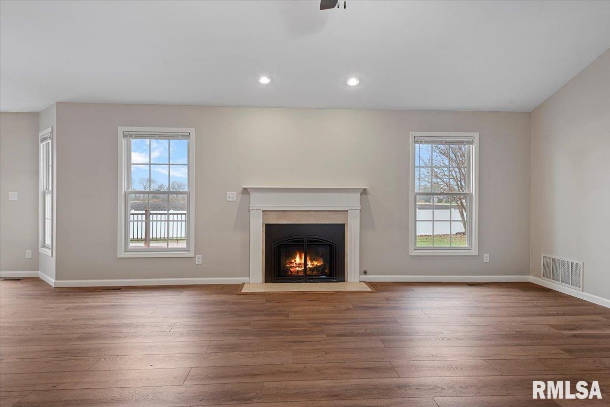 4817 Greenbriar Drive Springfield, IL 62711 - Photo 7 of 34