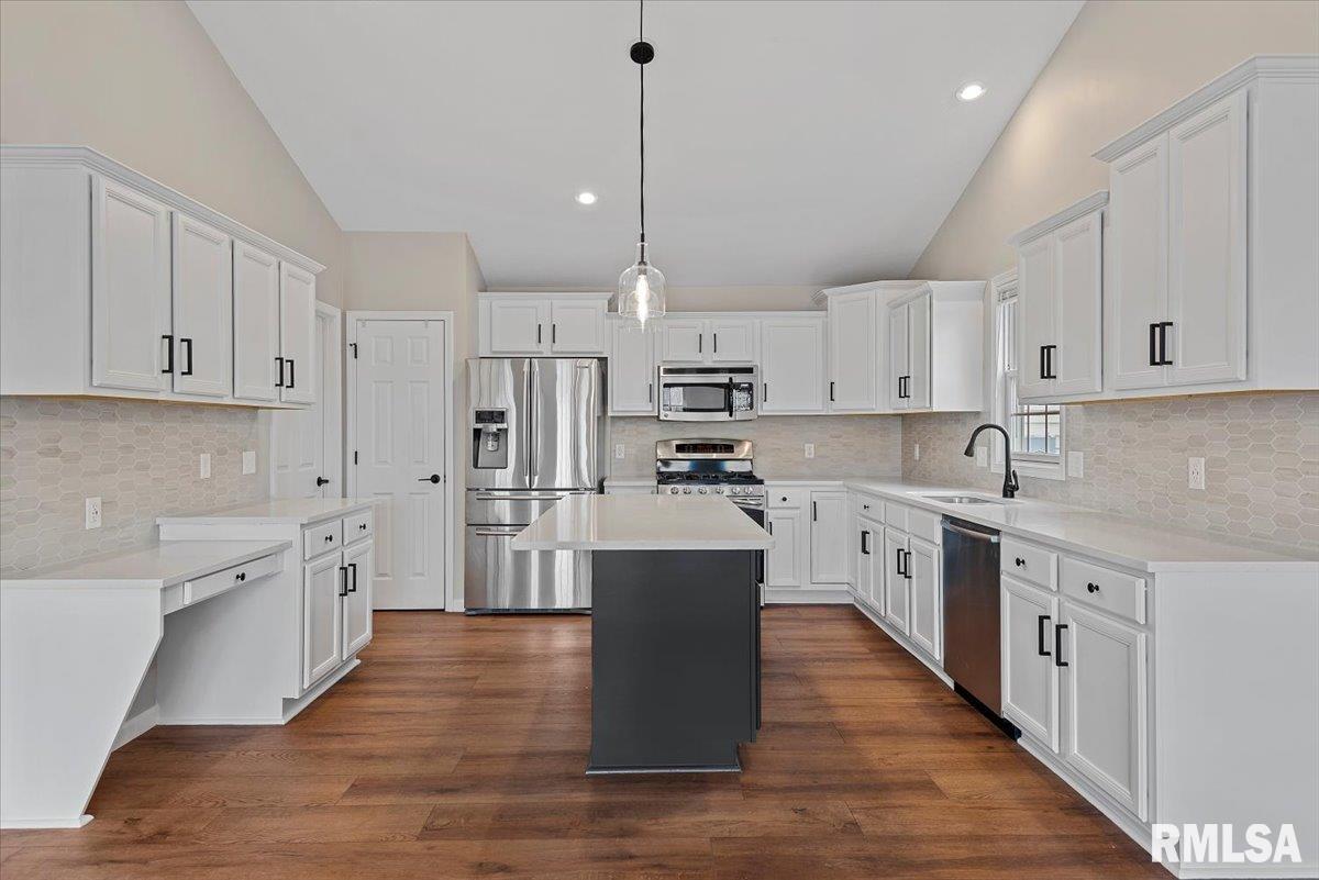 4817 Greenbriar Drive Springfield, IL 62711 - Photo 10 of 34