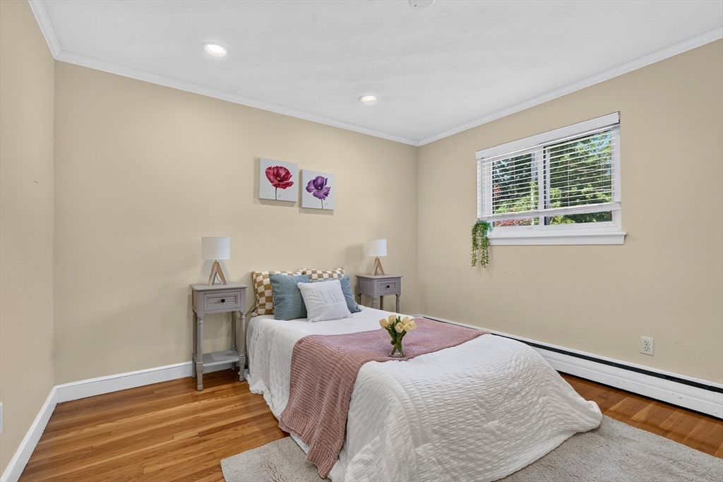 32 Bobolink Road Wellesley, MA 02481 - Photo 22 of 42