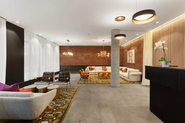 $3,495,000 | 517 West 29th Street, Unit PHD | Chelsea