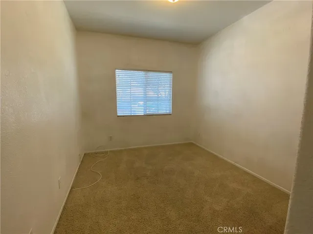 $2,500 | 12539 Sunglow Lane, Victorville, CA 92392