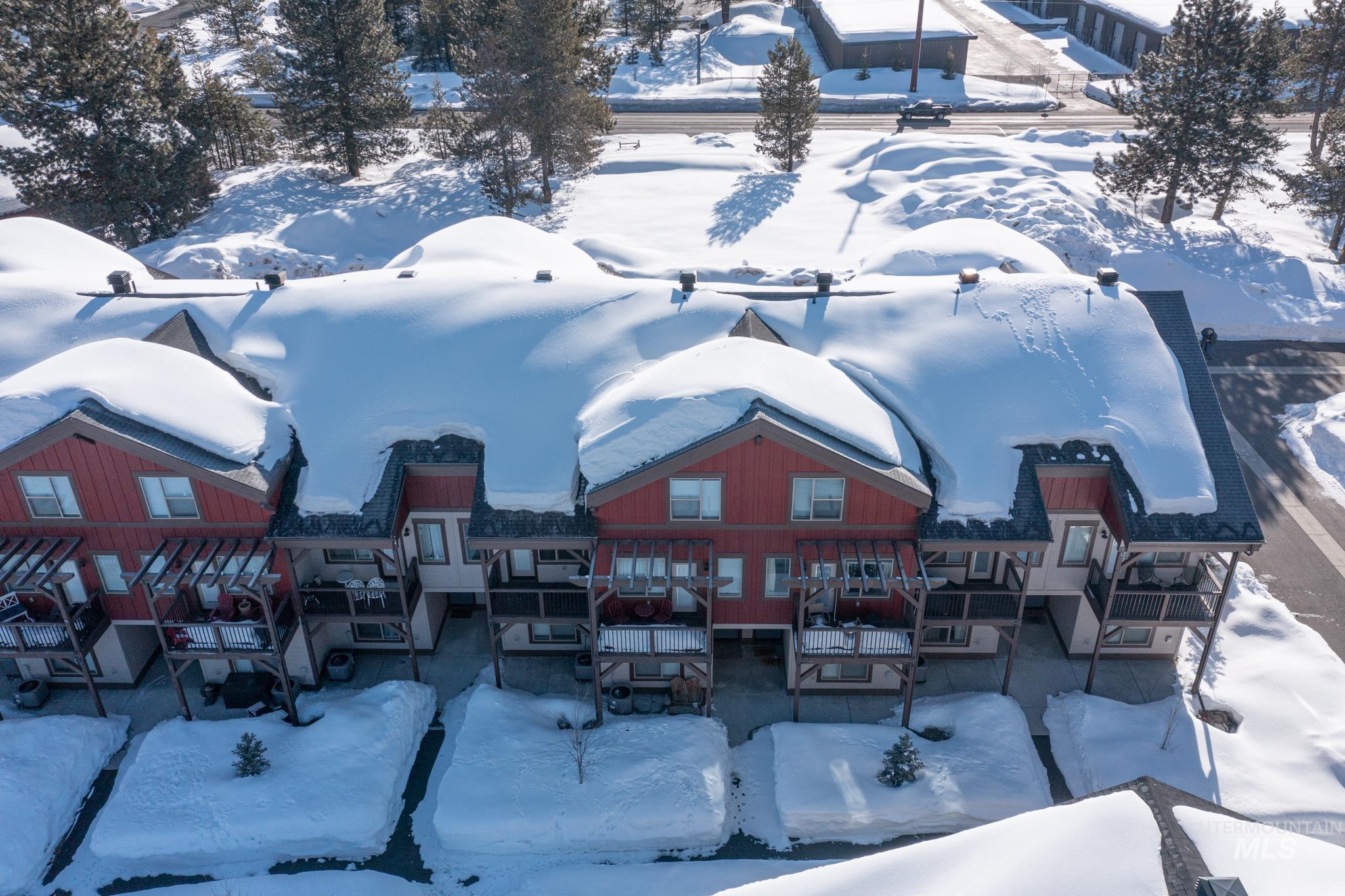 302 Broken Creek Street, McCall, ID 83638 Compass