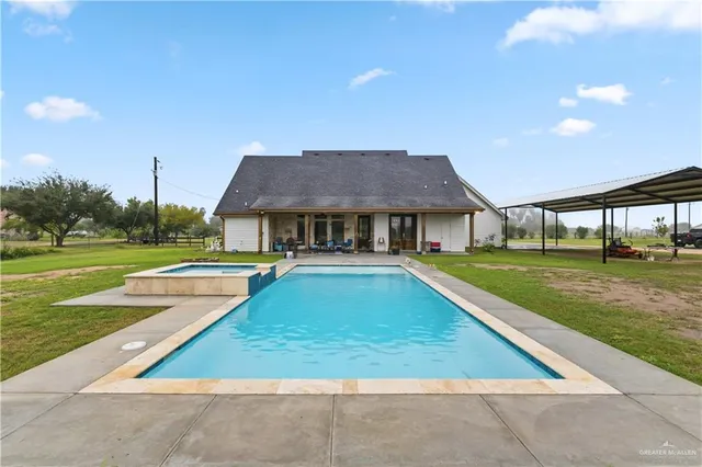 $550,000 | 8443 Charles Green Road, Monte Alto, TX 78538