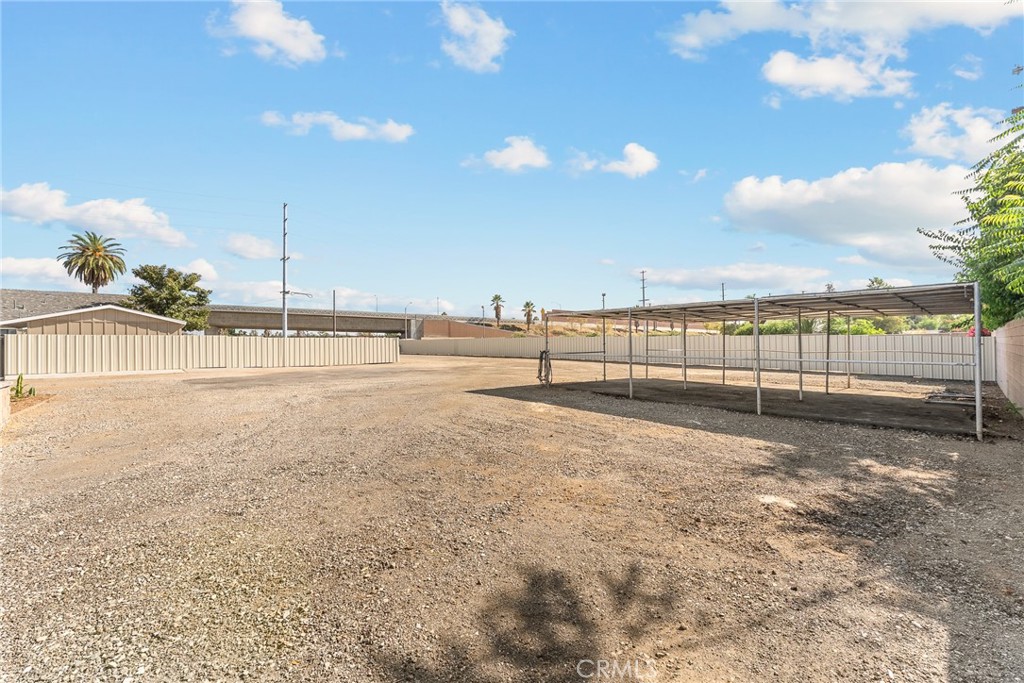2857 Mulberry Street Riverside, CA 92501 - Photo 17 of 20 a view of an outdoor space and yard