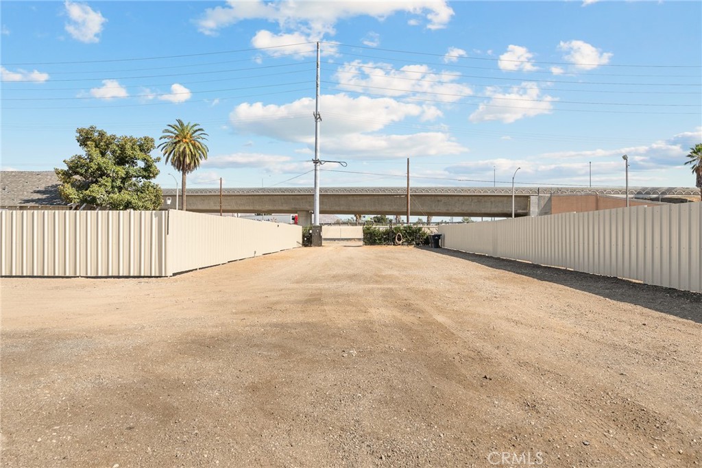 2857 Mulberry Street Riverside, CA 92501 - Photo 18 of 20 a view of a terrace