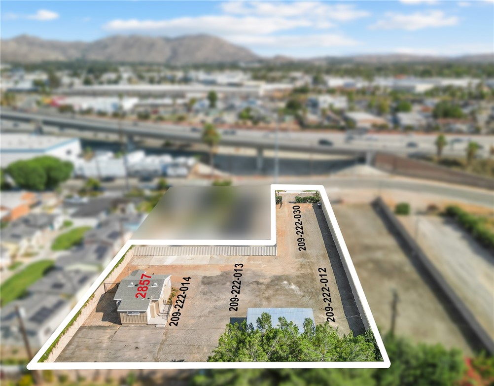 2857 Mulberry Street Riverside, CA 92501 - Photo 19 of 20 a view of a city