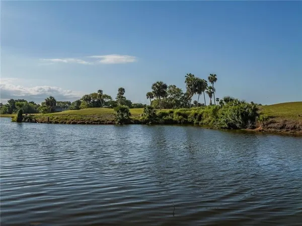 $1,475 | 35 Vista Gdns Trail, Unit 205, Vero Beach, FL 32962