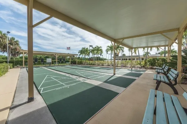 $1,475 | 35 Vista Gdns Trail, Unit 205, Vero Beach, FL 32962