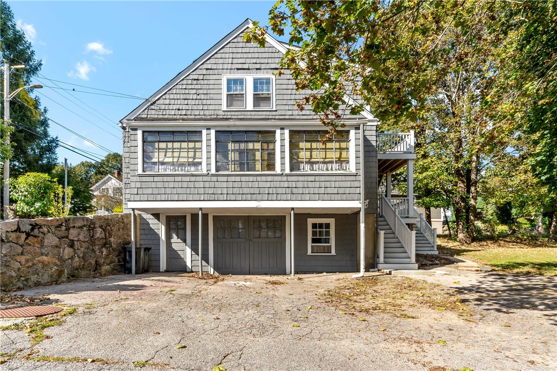 425 N Road Scituate, RI 02831 - Photo 3 of 33