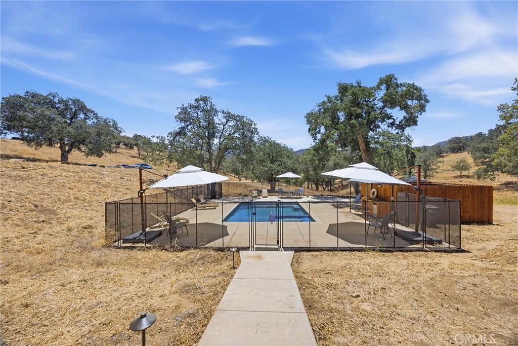 20205 Old Town Road Tehachapi, CA 93561 - Photo 64 of 75