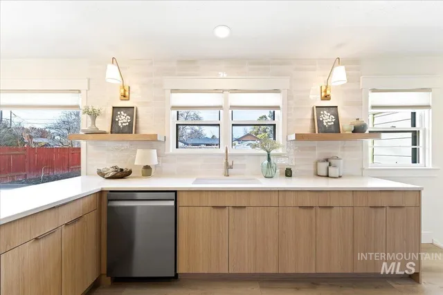 $599,900 | 1425 Gourley Street, Boise, ID 83705