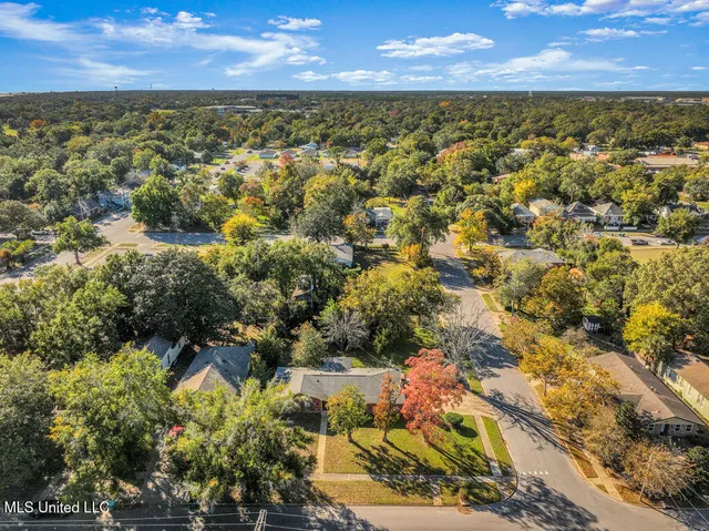 $186,500 | 1525 31st Avenue, Gulfport, MS 39501