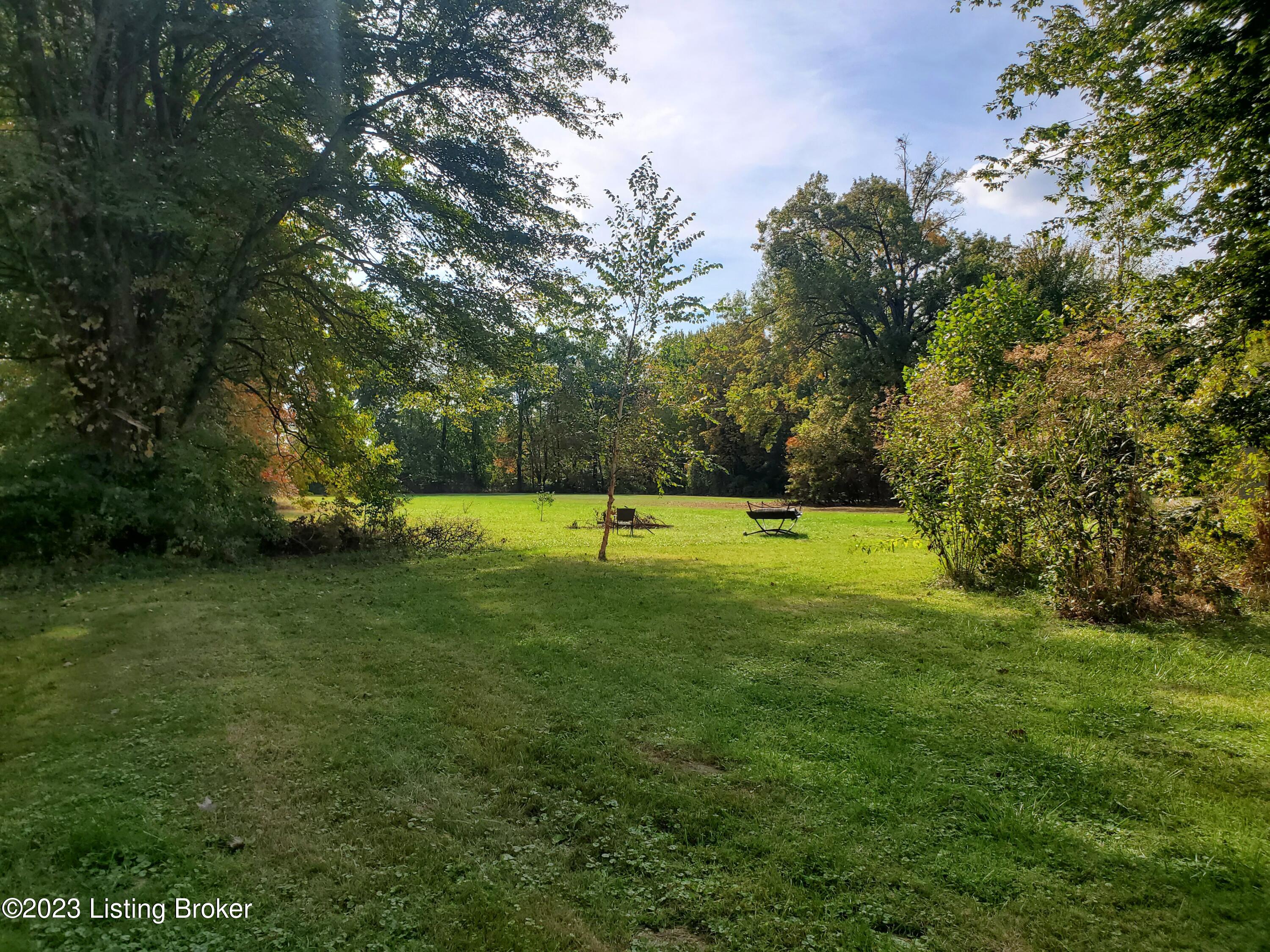 8820 Ferndale Road Louisville, KY 40291 - Photo 33 of 46 20231018_143148