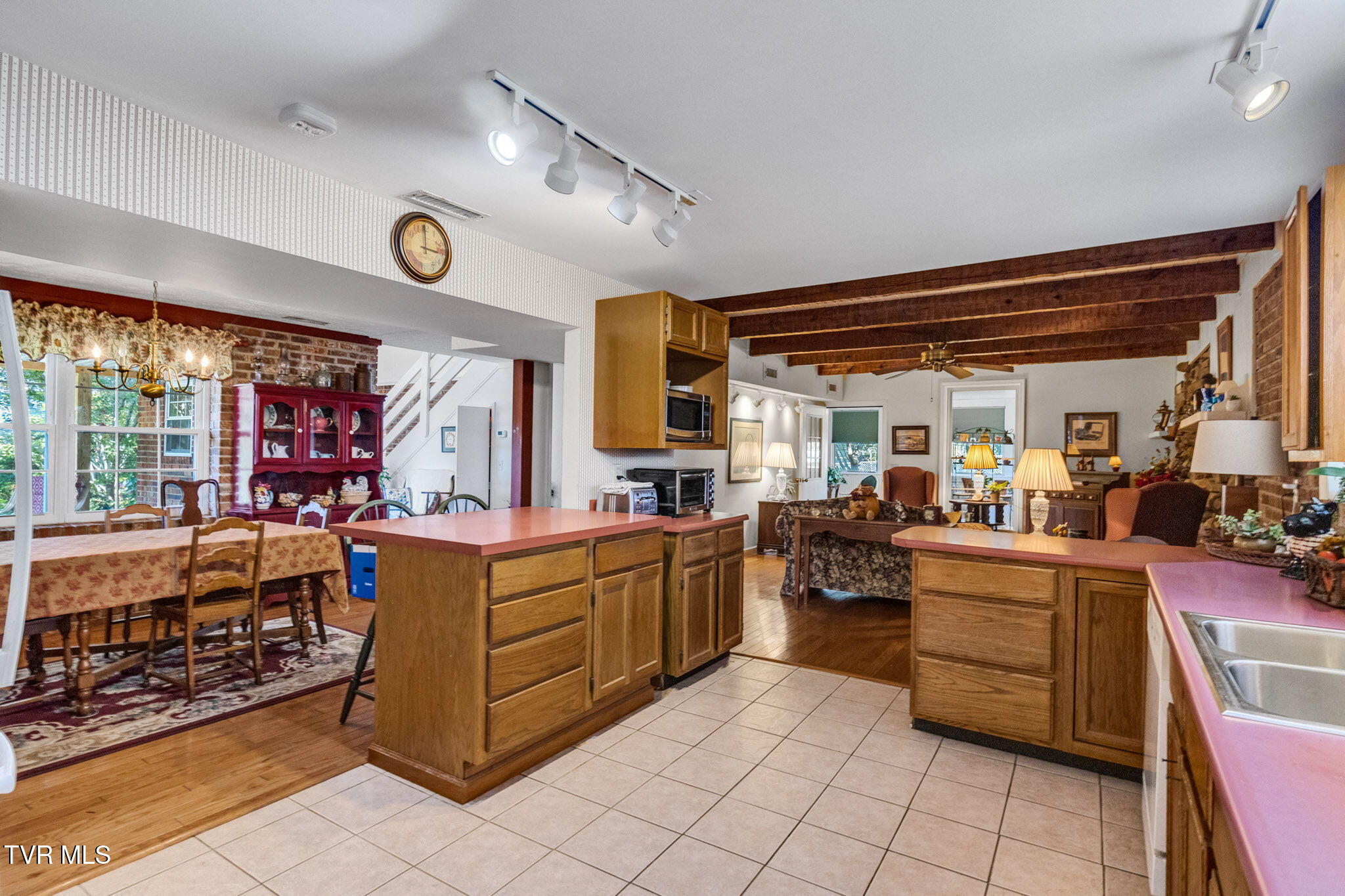 1485 South Allens Bridge Road Greeneville, TN 37743 - Photo 11 of 51 17-web-or-mls-IMG_0998
