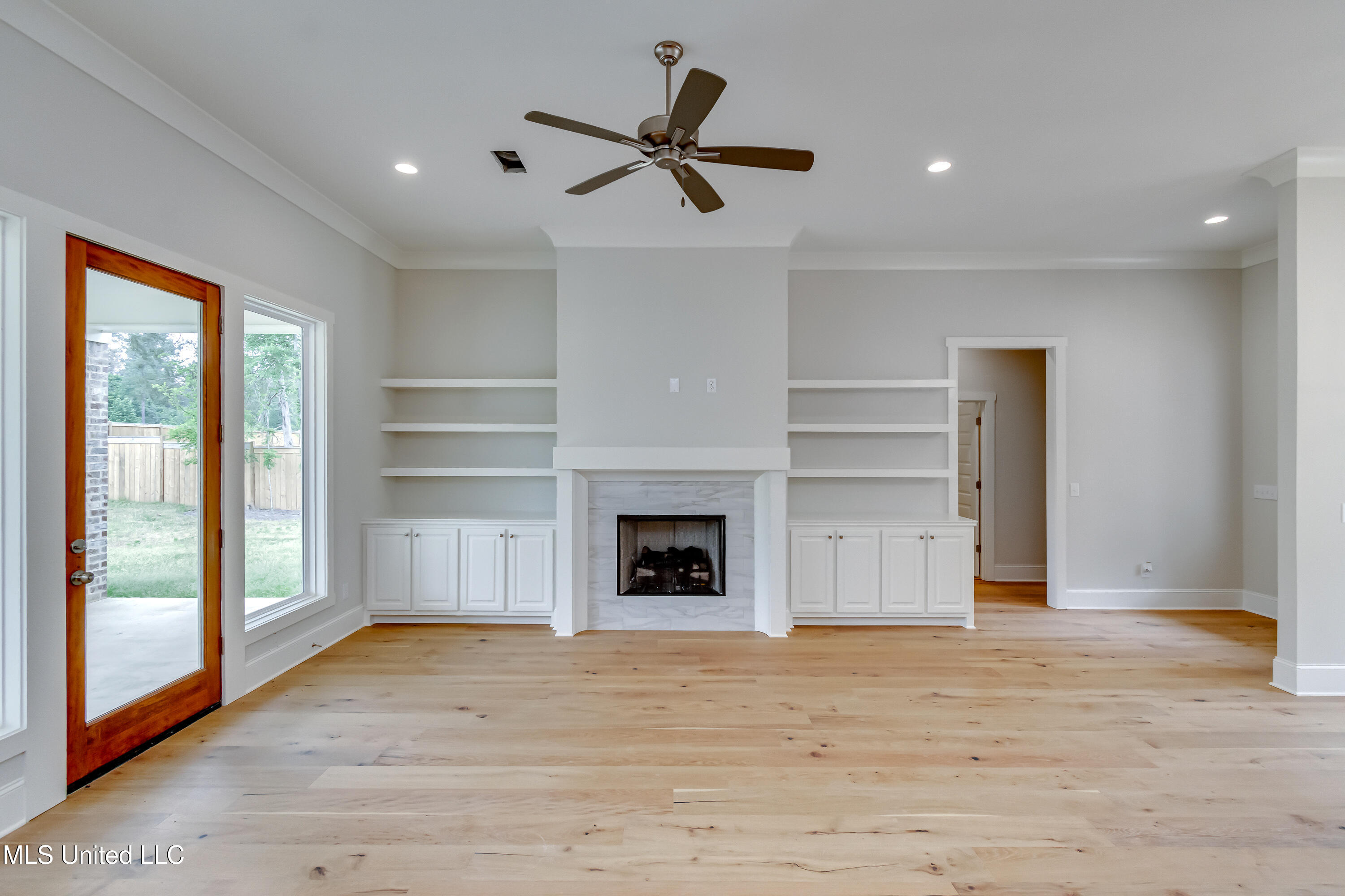 122 Grayson Way Madison, MS 39110 - Photo 14 of 50 So much Functional Space !