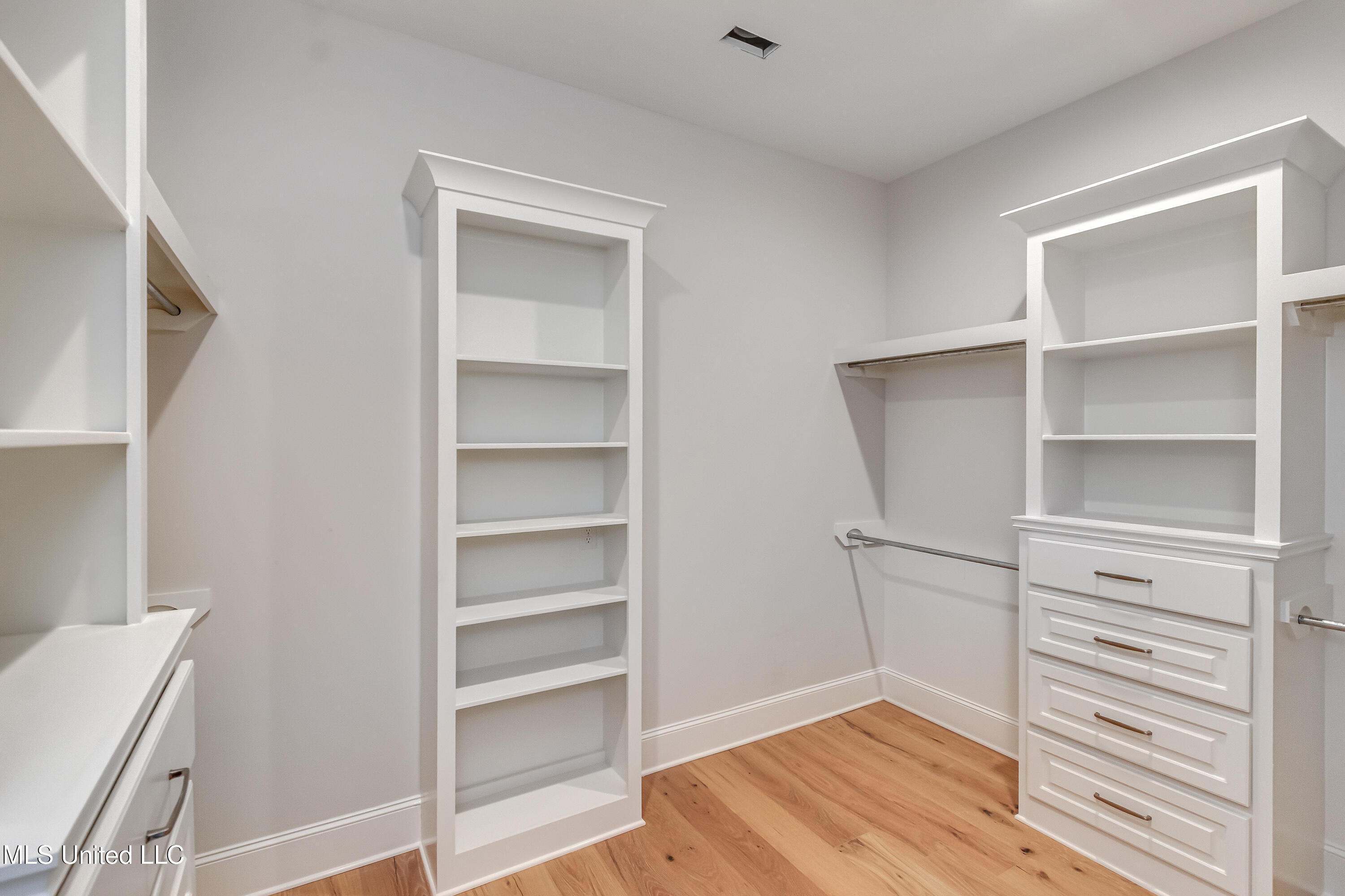 122 Grayson Way Madison, MS 39110 - Photo 28 of 50 122 Grayson Way-62