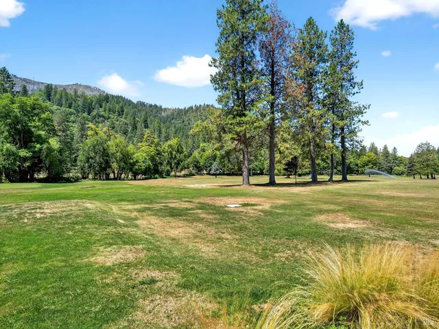 $1,900,000 | 16451 Golf Road, Cobb, CA 95426