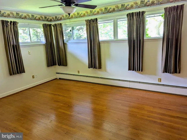 $294,500 | 201 North Linden Street, Robesonia, PA 19551