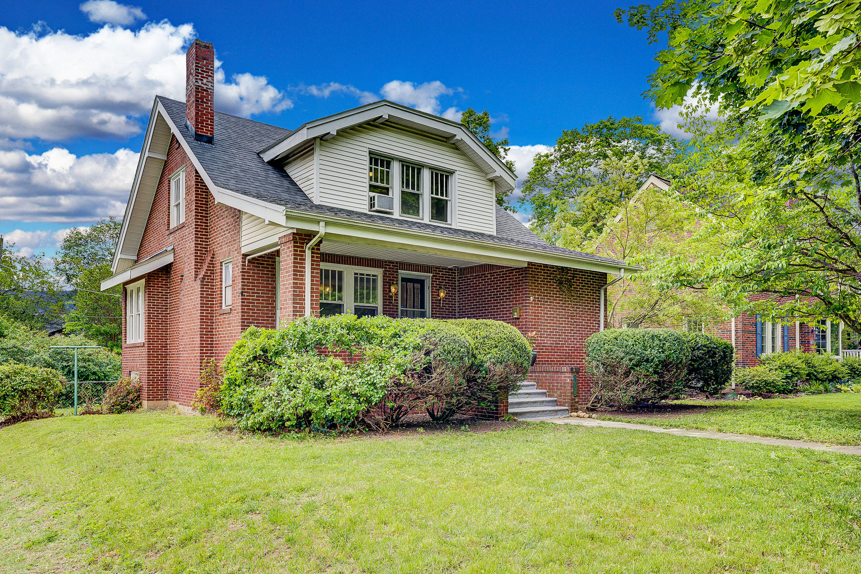 1902 Belleville Road Southwest Roanoke, VA 24015 - Photo 1 of 29 Welcome Home