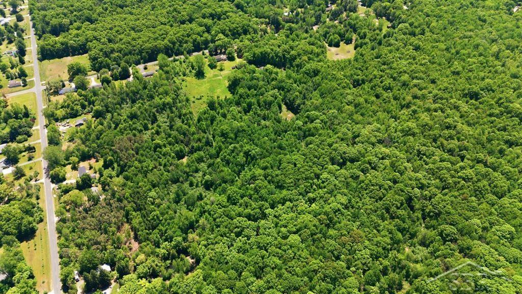 419 East Bradford Road Midland, MI 48640 - Photo 43 of 47